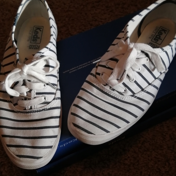 Keds Striped with laces - Picture 4 of 16